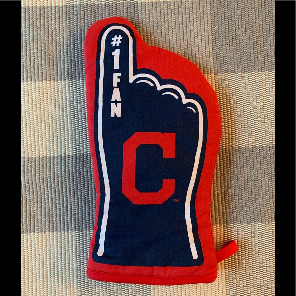 Cleveland Indians Number 1 Oven Mitt MLB